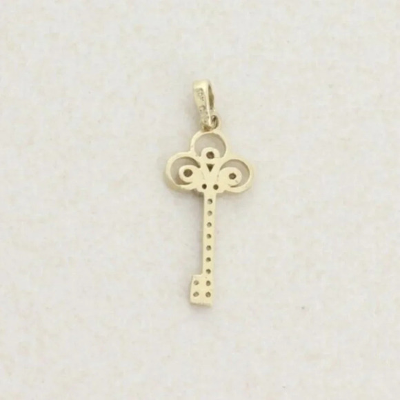 Pendant Only 10k Yellow Gold Cubic Zirconia Key Pendant - Picture 5 of 6